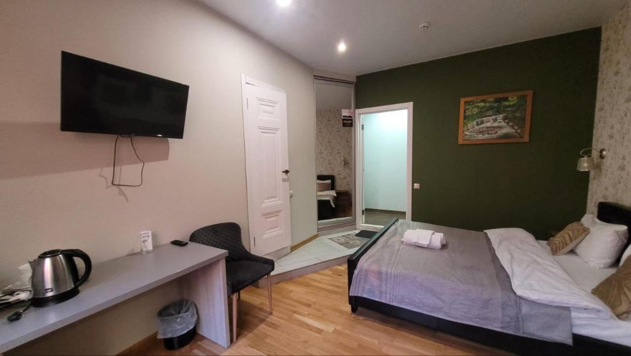 Hotel The Gallery Kiev Esterno foto
